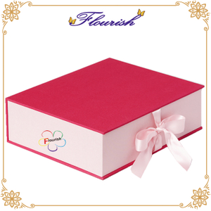Beau livre en forme de rectangle en carton d'anniversaire boîte de cadeau de cadeau de fête de mariage avec noeud papillon