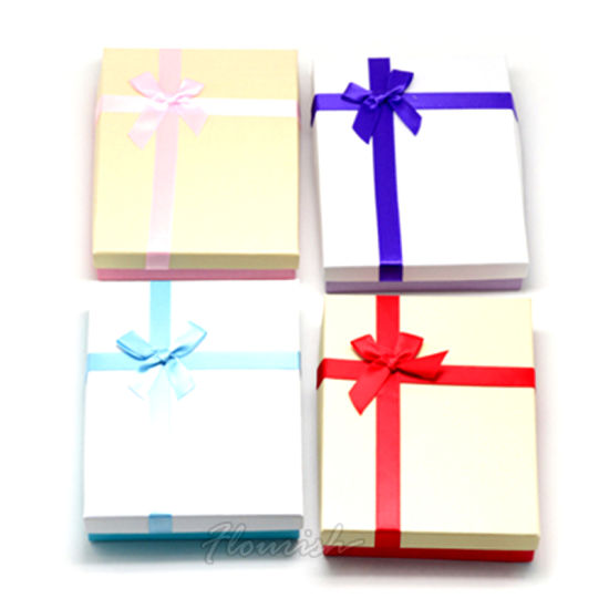 Boîte à bijoux blanche fleurie rectangle imprimé