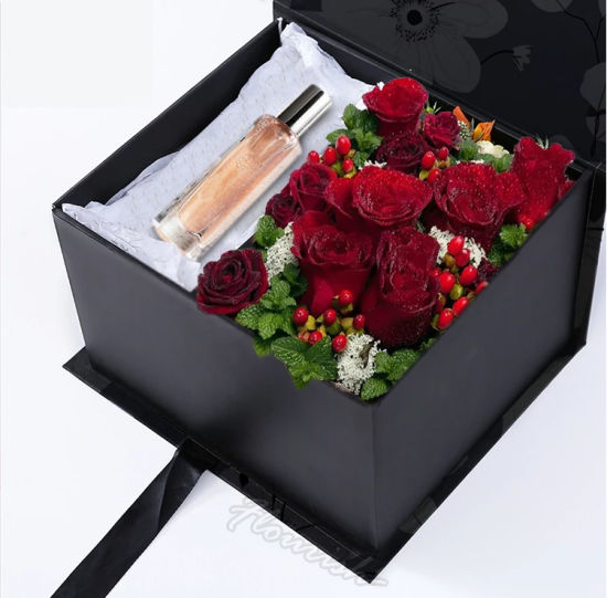 Boîte carrée d'emballage de parfum de fleur de carton pour la Saint-Valentin avec fenêtre